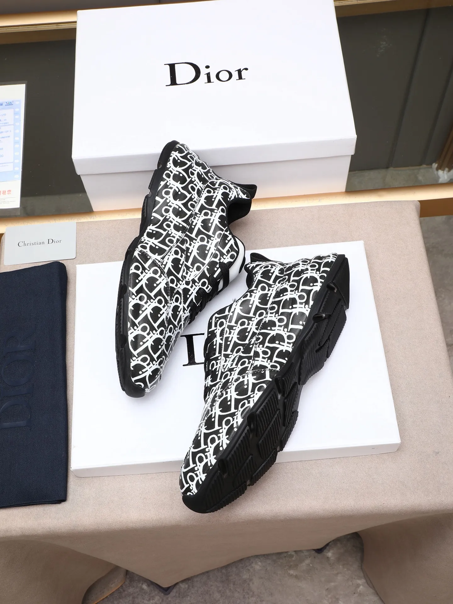 🔥🔥🔥Men's shoes💰560 [Leather bag sole craftsmanship] Dior European station men's shoes new internet celebrity 🔥🔥🔥 popular dad genuine leather bag sole inner layer high men's shoes, made of first-layer cowhide ➕Imported custom materials popular breathable, comfortable and soft leather sports shoes, breathable mesh lining, leather insole, size 38-44 (45 46 custom-made)